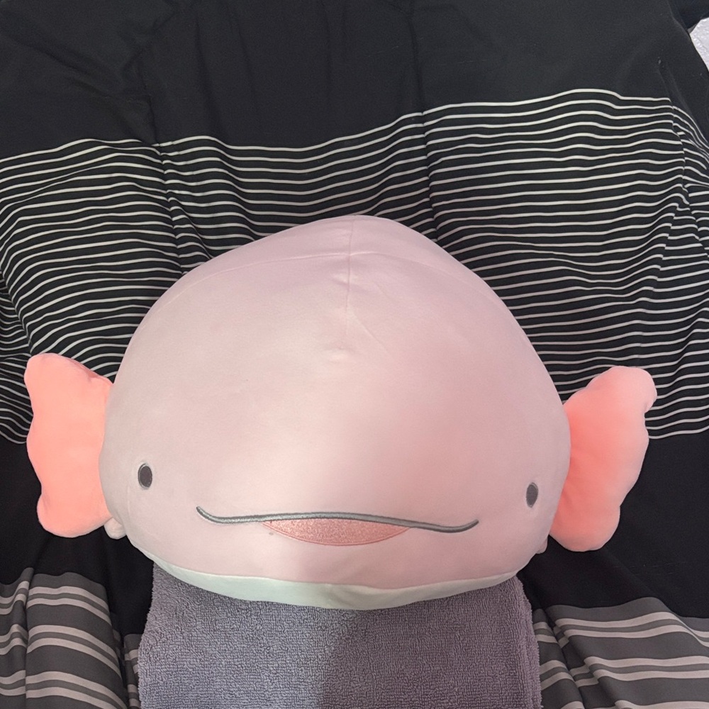 NWT super Cute Ultra Soft and Squishy, Pink Axolotl Pillow Plushie